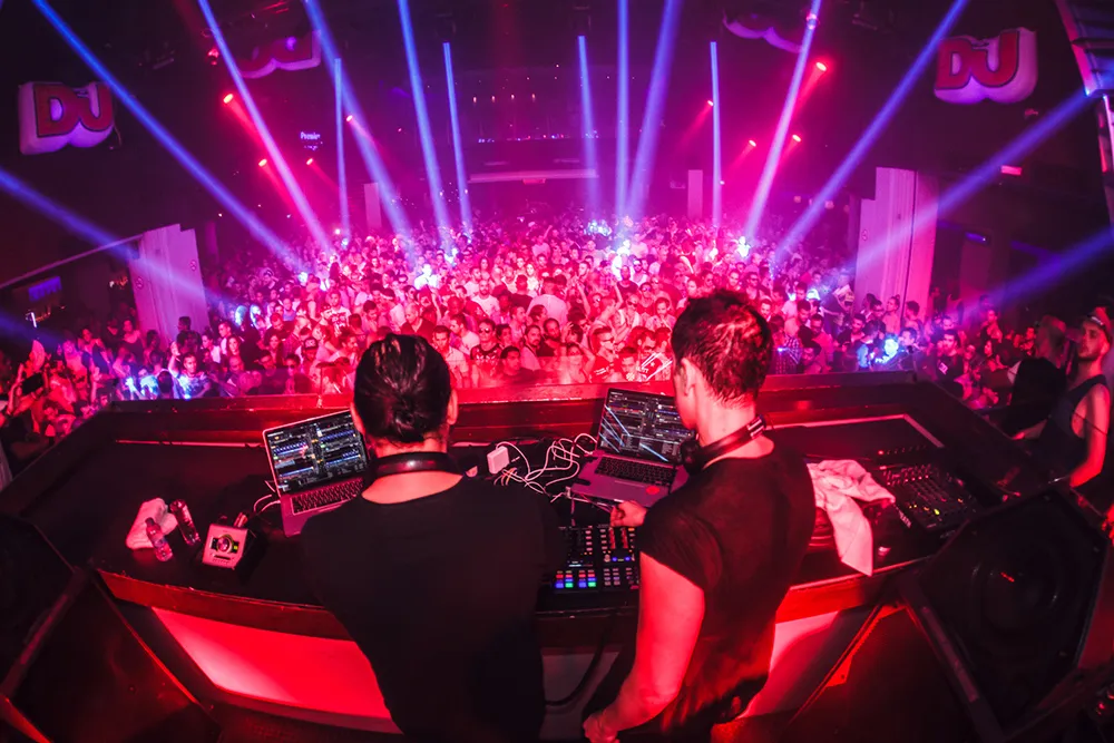 Top Club Access
